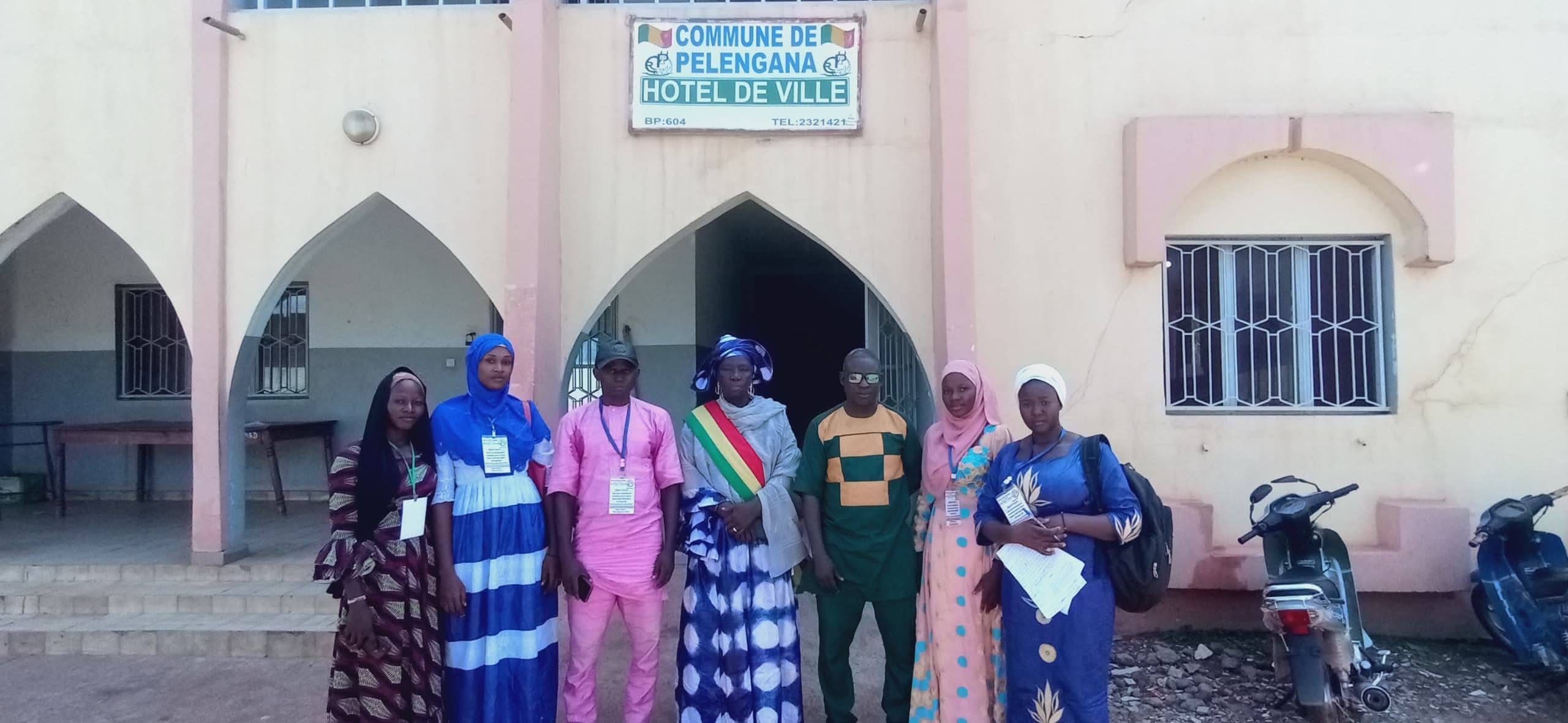 Concertation avec les autorités et les communautés